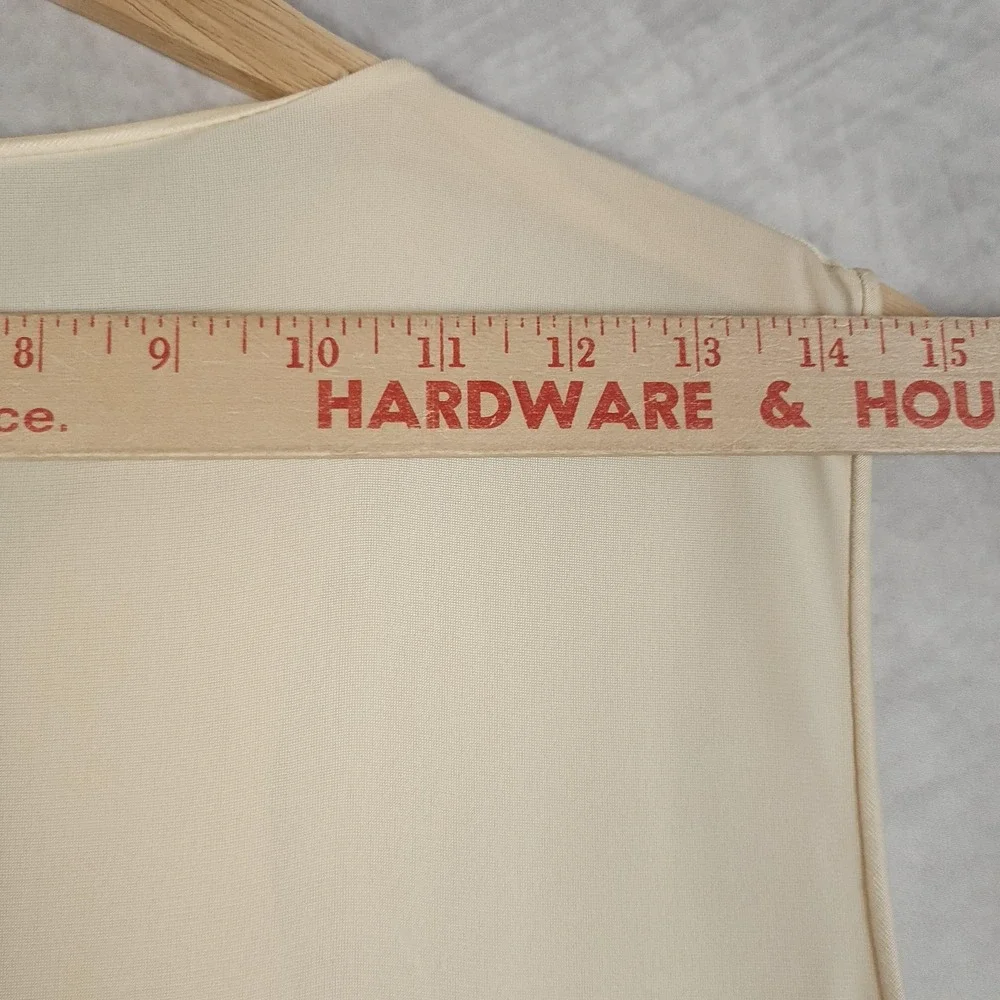 Vintage Vanity Fair Nightgown Womens Small Cream Nylon Maxi Gown Keyhole Neck